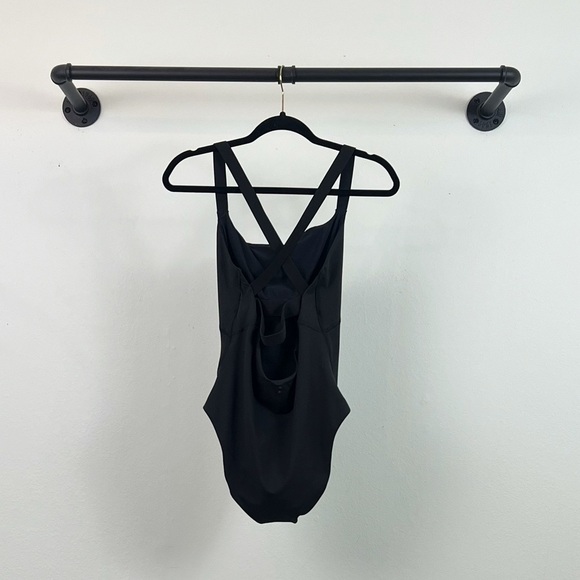 Thinx Period Care Cross Back Leotard Super Absorbency In Black - Picture 5 of 5